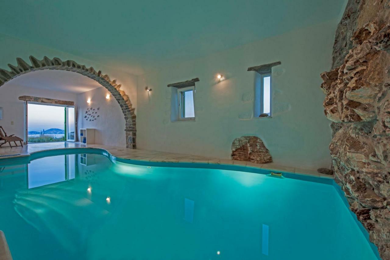 Villa Aeolos With 2 Private Pools Sarakíniko Exteriér fotografie